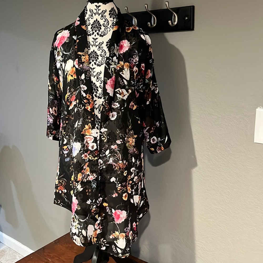 Black floral tunic